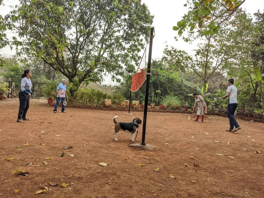 Lobville Homestay Karjat Exteriér fotografie